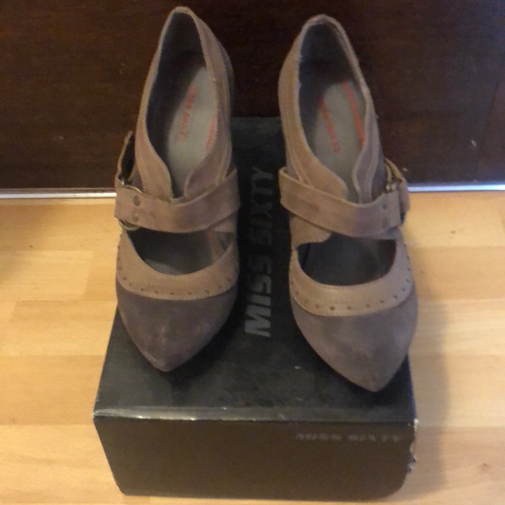 Miss Sixty suede taupe heels size 8